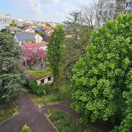Big & Calm Familial Apartment With Balcony, Car Parking And Free Wifi Villejuif Buitenkant foto